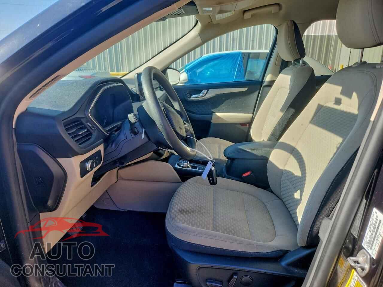 FORD ESCAPE 2020 - 1FMCU0G69LUA23314