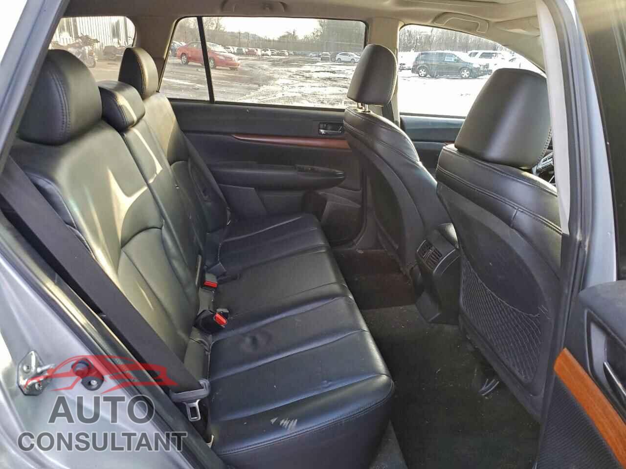 SUBARU OUTBACK 2013 - 4S4BRBLC2D3246578