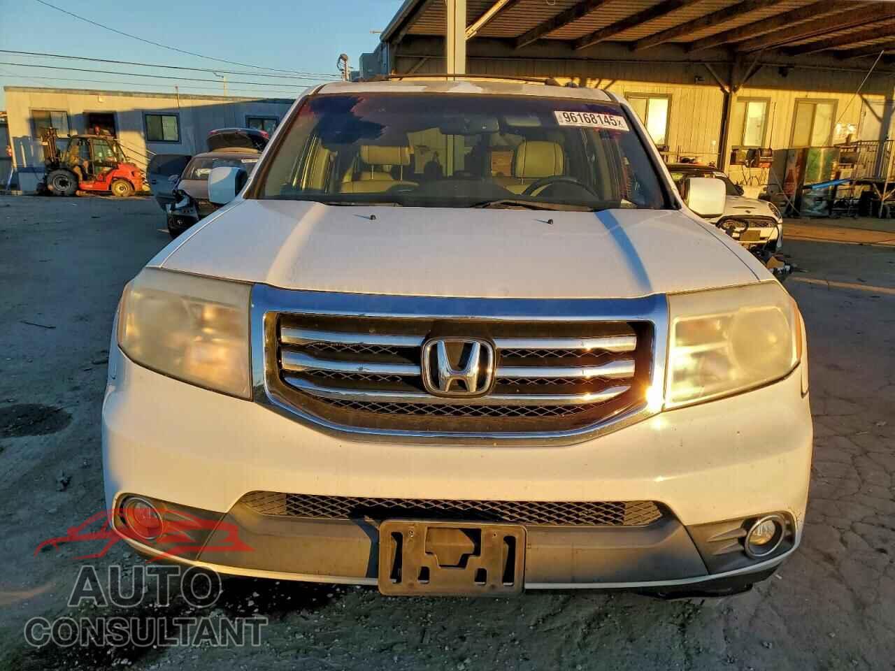 HONDA PILOT 2015 - 5FNYF3H70FB007075