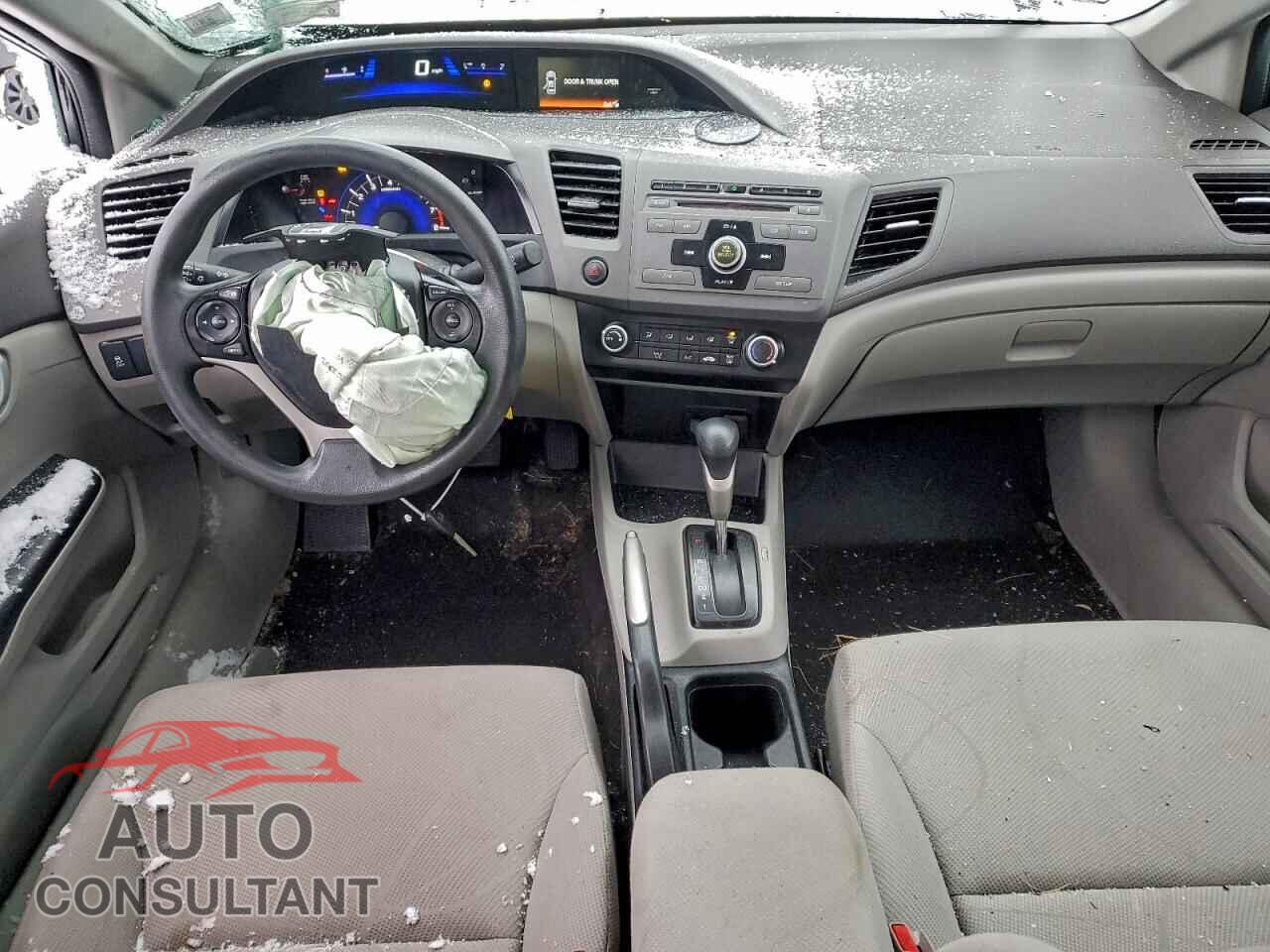 HONDA CIVIC 2012 - 2HGFB2F51CH591363