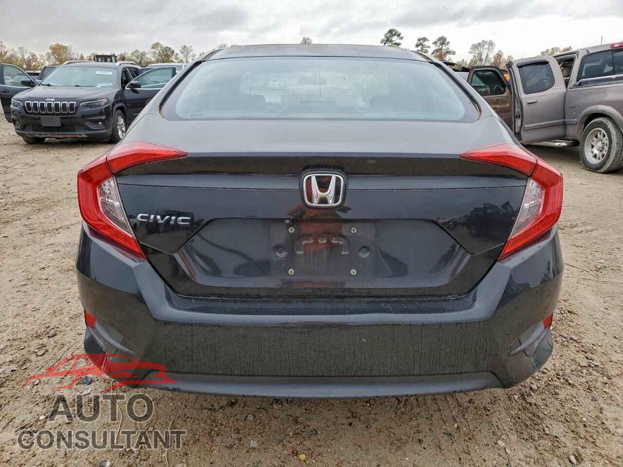 HONDA CIVIC 2017 - 2HGFC2F59HH559216
