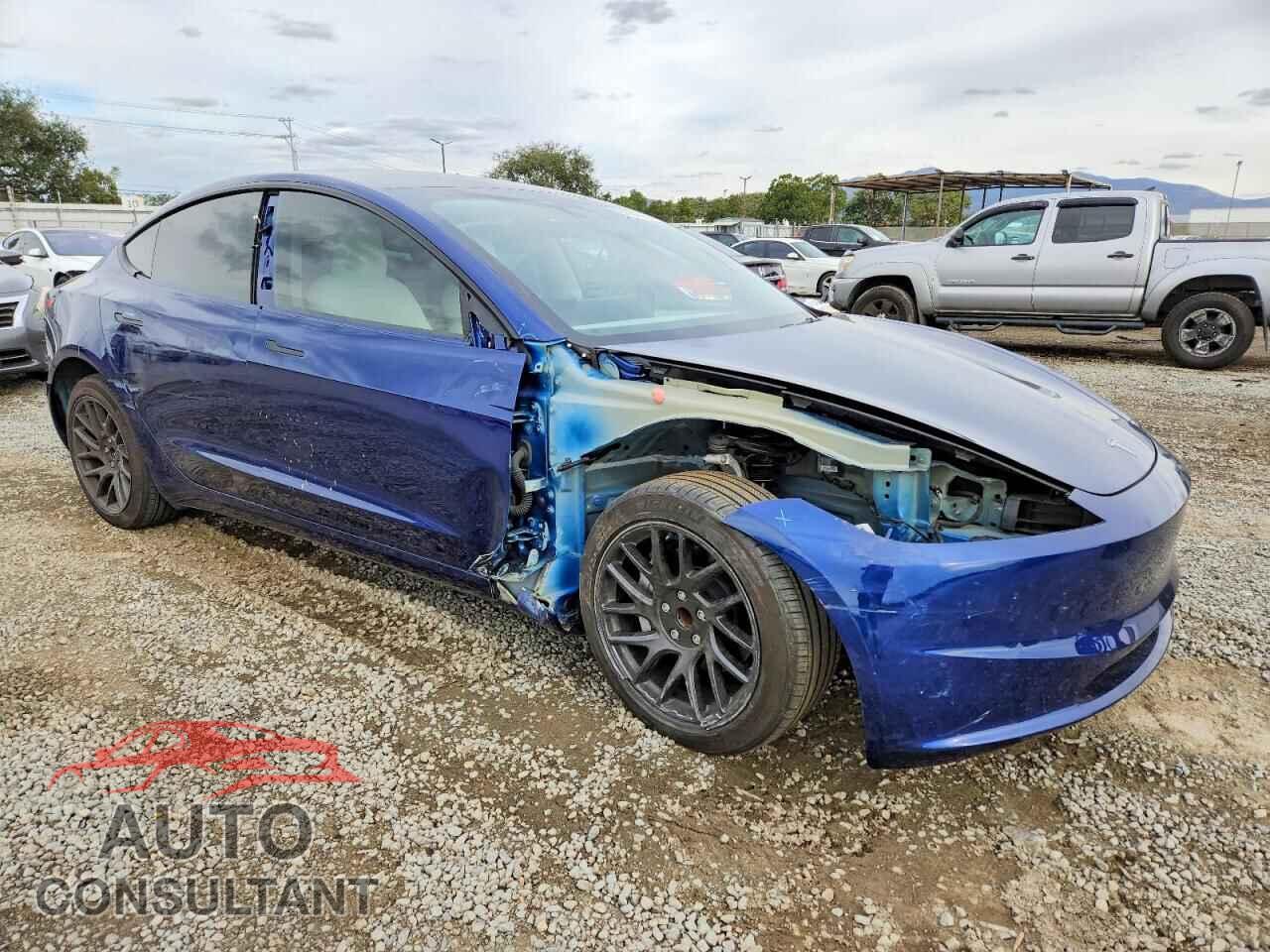 TESLA MODEL 3 2024 - 5YJ3E1EA4RF829285