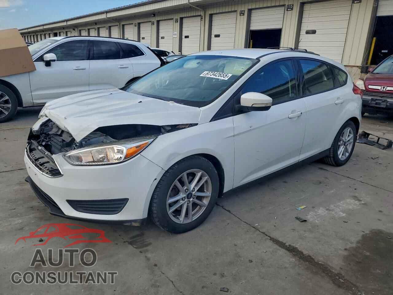 FORD FOCUS 2017 - 1FADP3K28HL296673