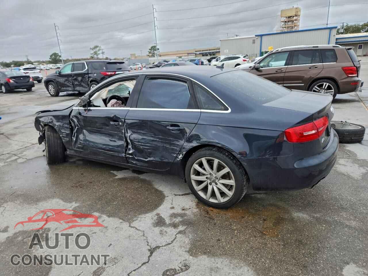 AUDI A4 2013 - WAUEFAFL1DN024941