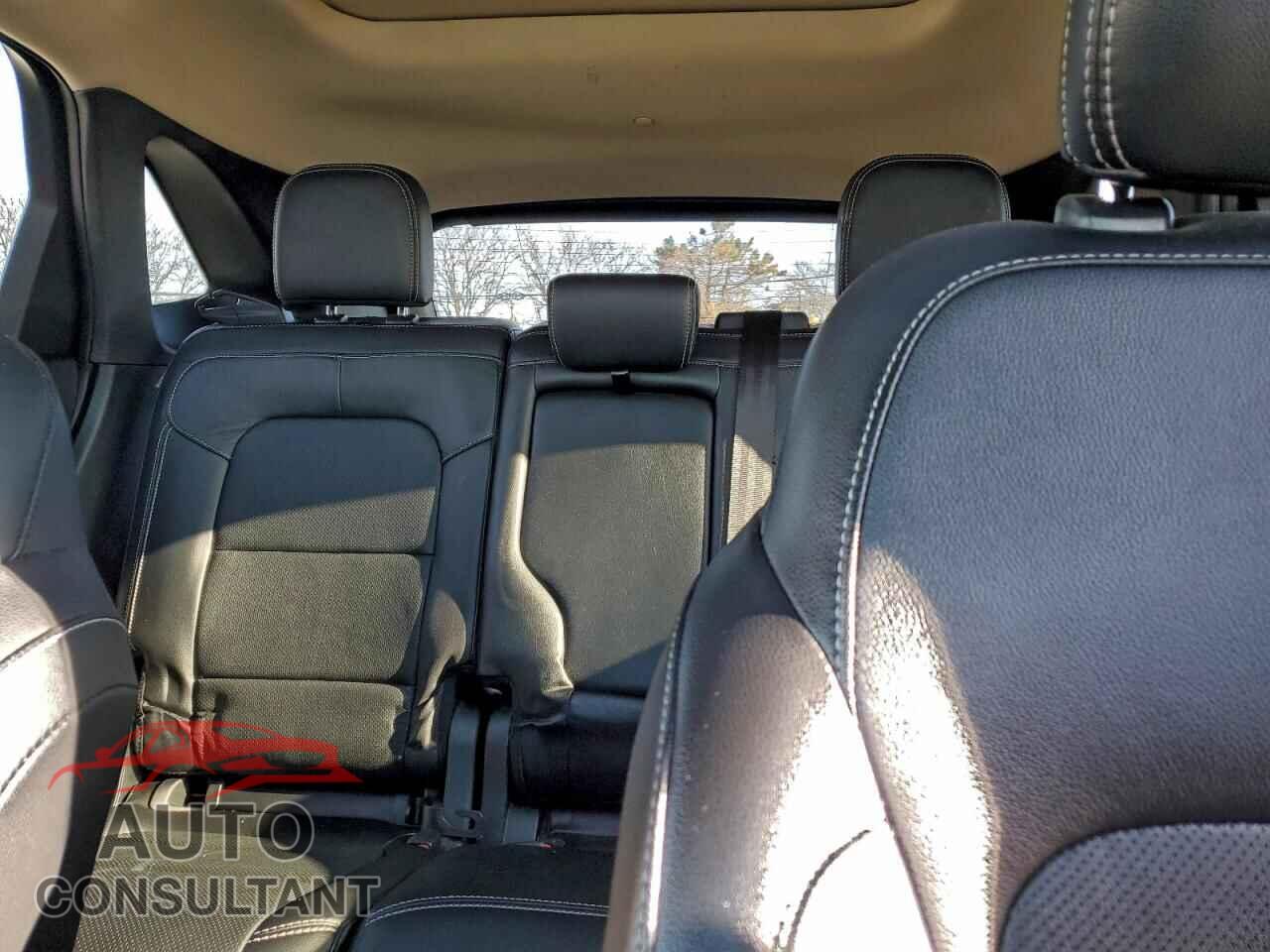 FORD ESCAPE 2020 - 1FMCU9DZXLUA73304