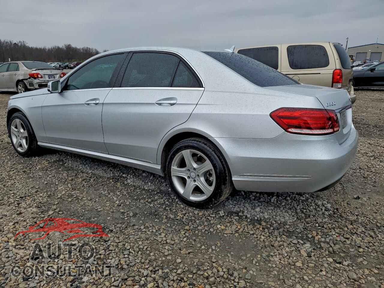 MERCEDES-BENZ E-CLASS 2014 - WDDHF5KB8EA913187