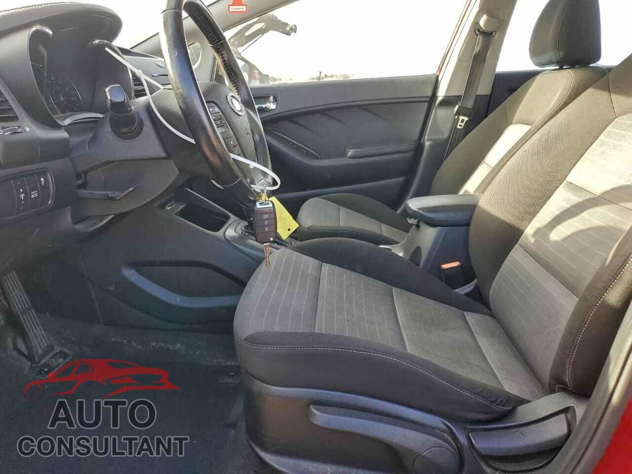 KIA FORTE 2015 - KNAFX4A81F5318302