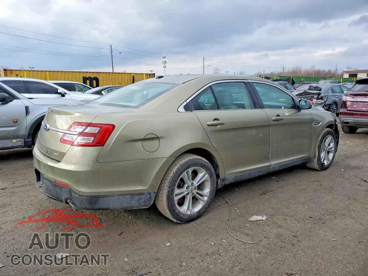 FORD TAURUS 2013 - 1FAHP2E82DG232532