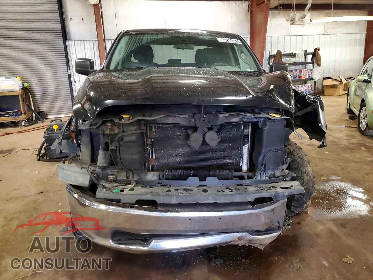DODGE RAM 1500 2012 - 1C6RD7FT9CS111877