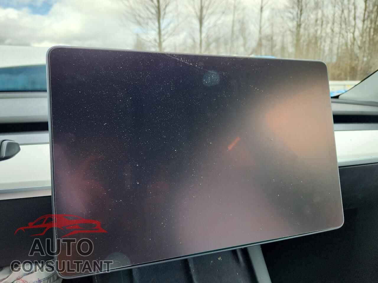 TESLA MODEL Y 2022 - 7SAYGDEE3NF360918