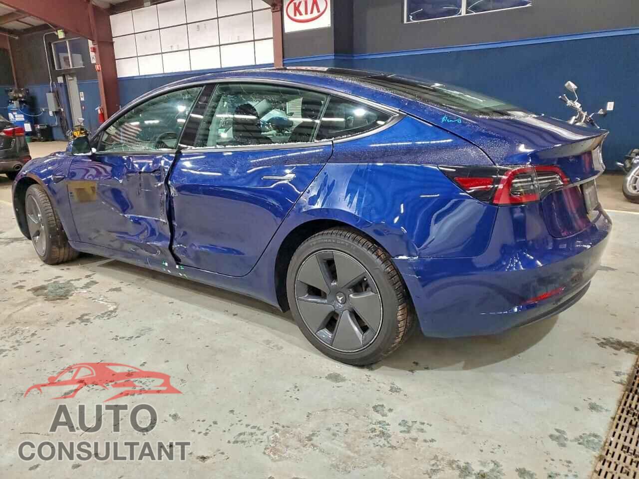 TESLA MODEL 3 2021 - 5YJ3E1EB7MF051503
