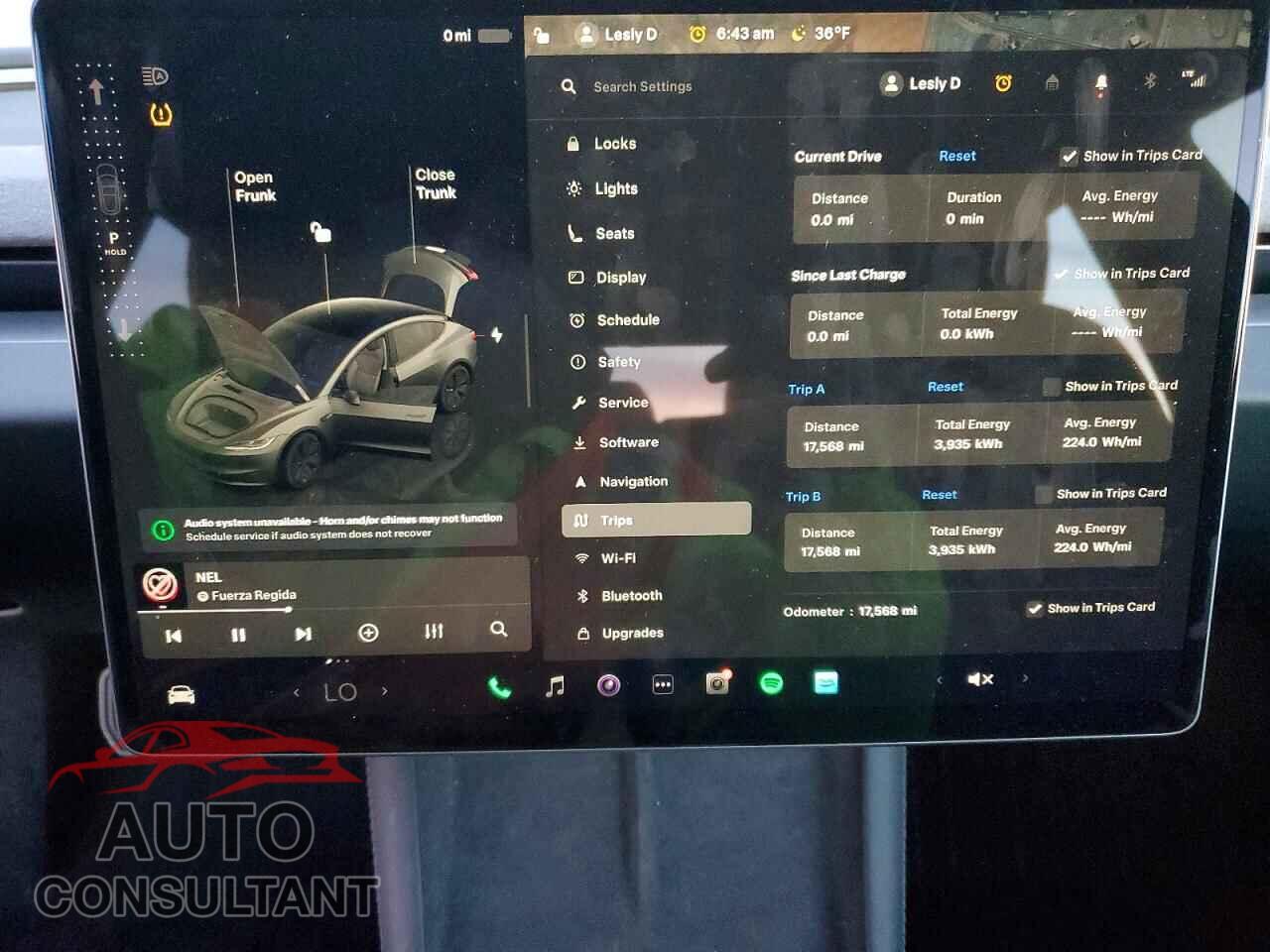 TESLA MODEL 3 2024 - 5YJ3E1EA0RF727627