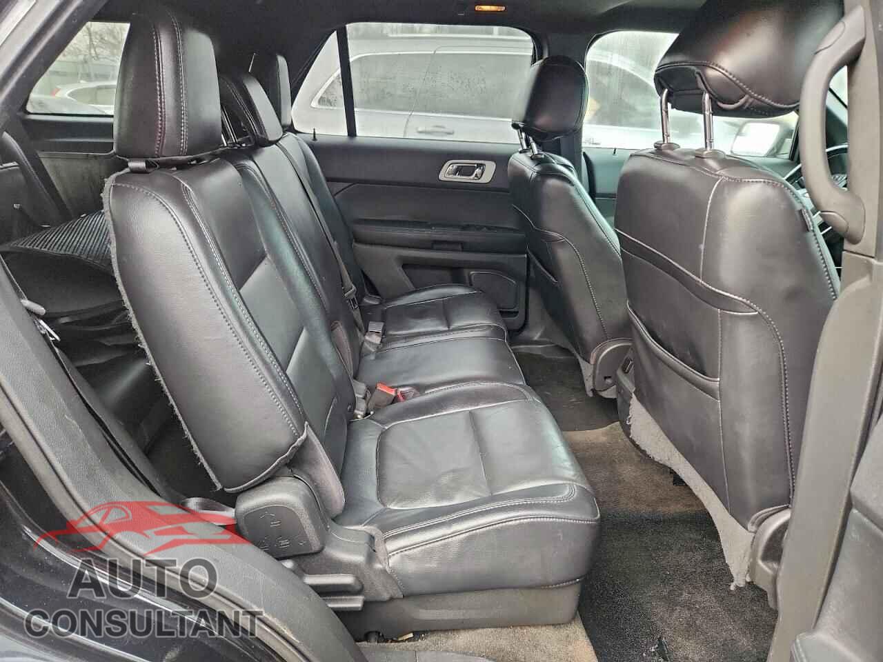 FORD EXPLORER 2013 - 1FM5K7D88DGA36665