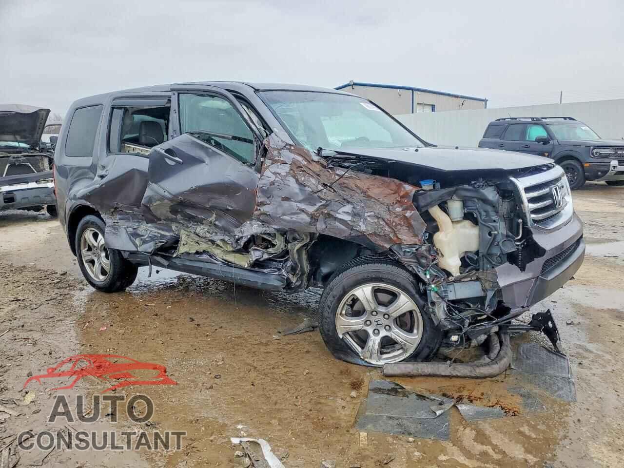 HONDA PILOT 2015 - 5FNYF4H48FB079041