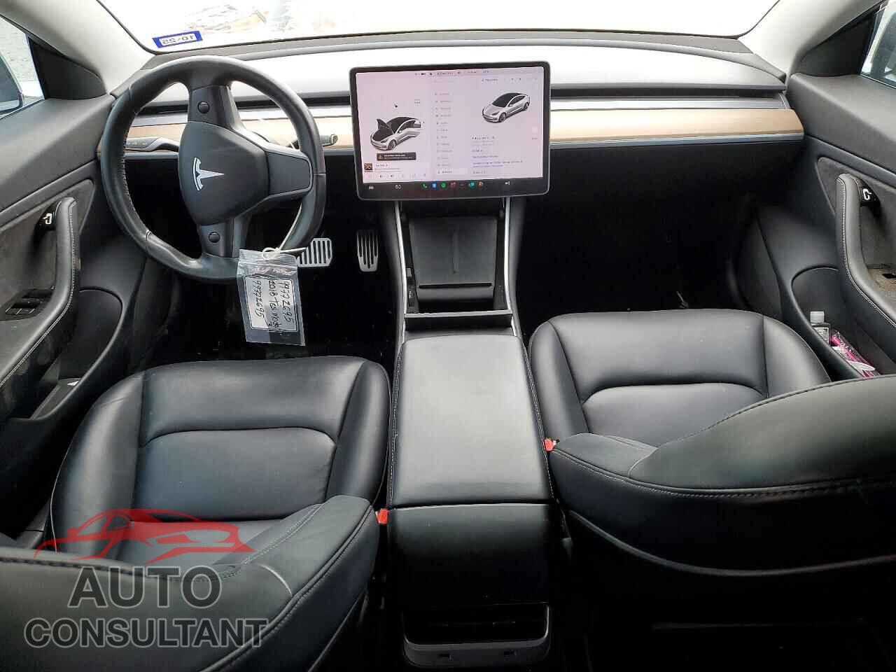 TESLA MODEL 3 2018 - 5YJ3E1EB2JF067698