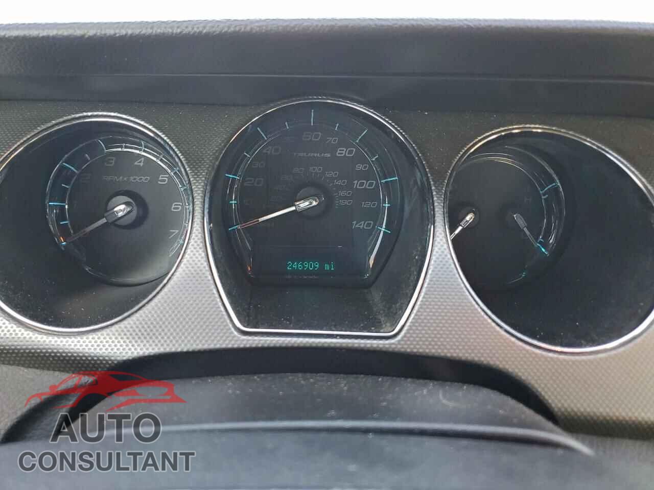 FORD TAURUS 2011 - 1FAHP2EW8BG134892