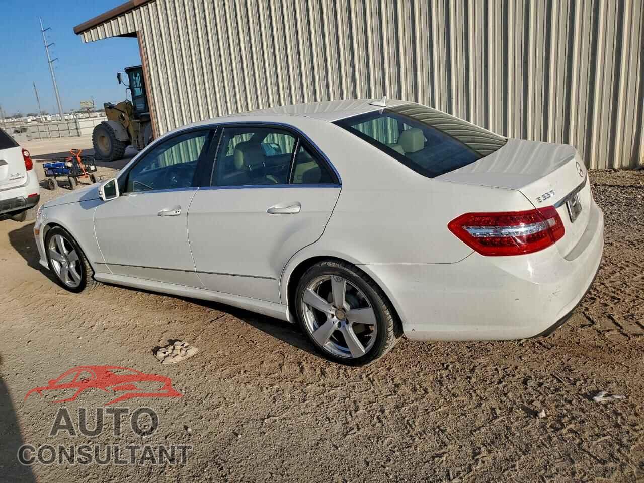 MERCEDES-BENZ E-CLASS 2010 - WDDHF5GB6AA089192