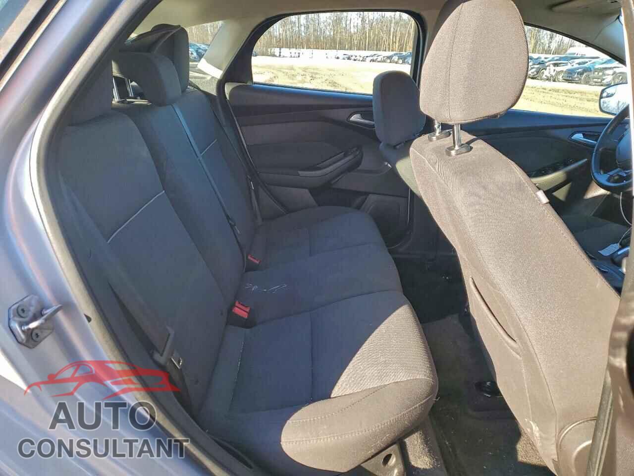 FORD FOCUS 2012 - 1FAHP3M29CL448483