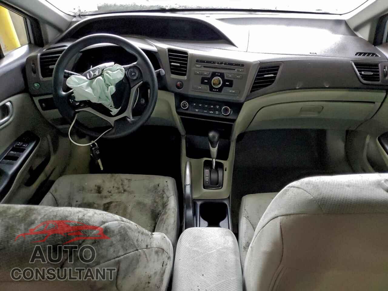 HONDA CIVIC 2012 - 2HGFB2F53CH565816