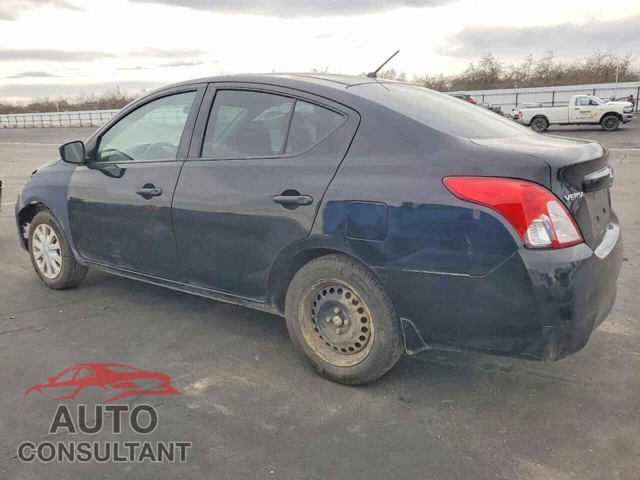 NISSAN VERSA 2017 - 3N1CN7AP4HL888269