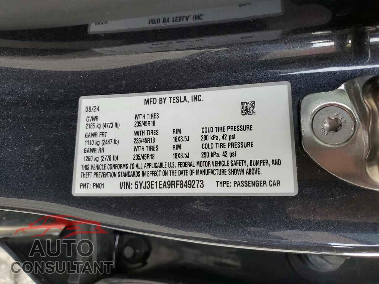 TESLA MODEL 3 2024 - 5YJ3E1EA9RF849273