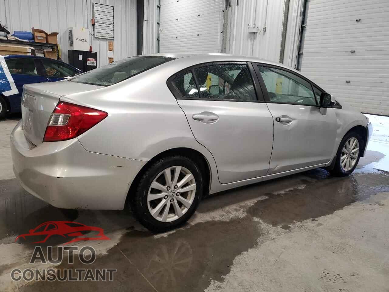 HONDA CIVIC 2012 - 2HGFB2F51CH111659