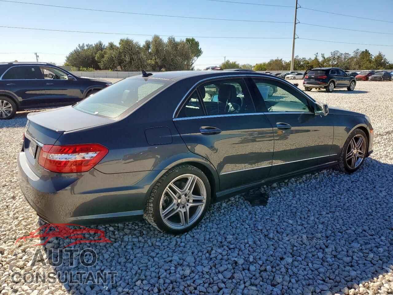 MERCEDES-BENZ E-CLASS 2013 - WDDHF5KBXDA728749