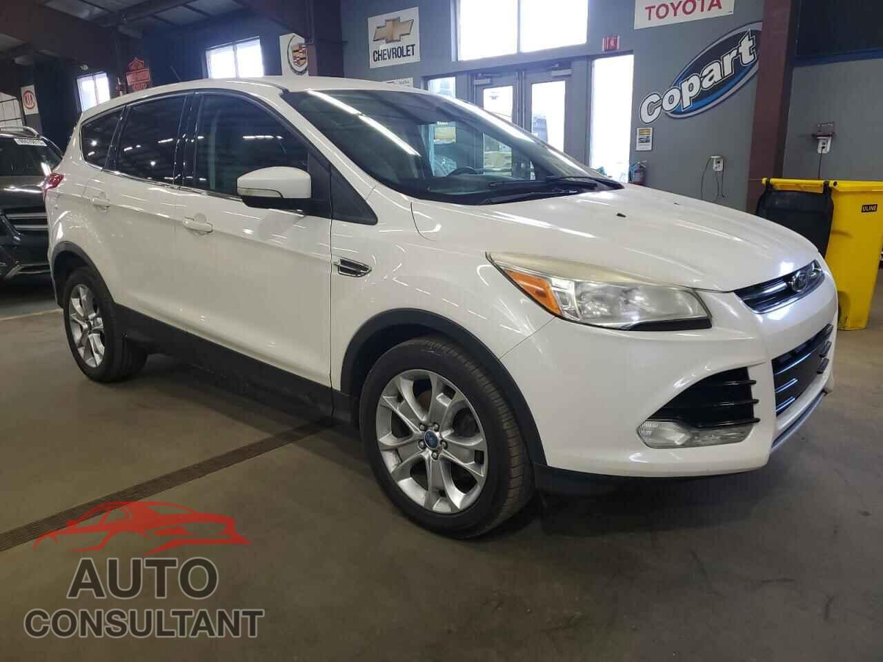 FORD ESCAPE 2013 - 1FMCU9HX7DUC07213