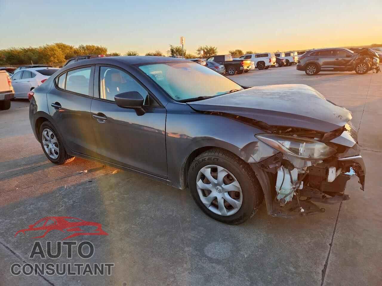 MAZDA 3 2014 - JM1BM1U71E1135693