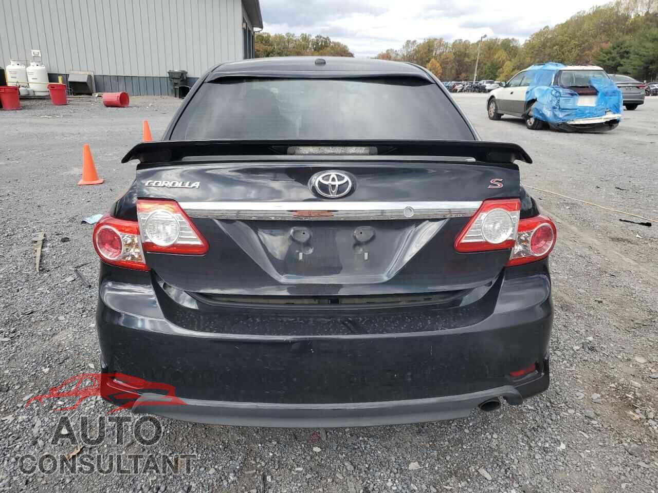 TOYOTA COROLLA 2013 - 2T1BU4EE7DC050818