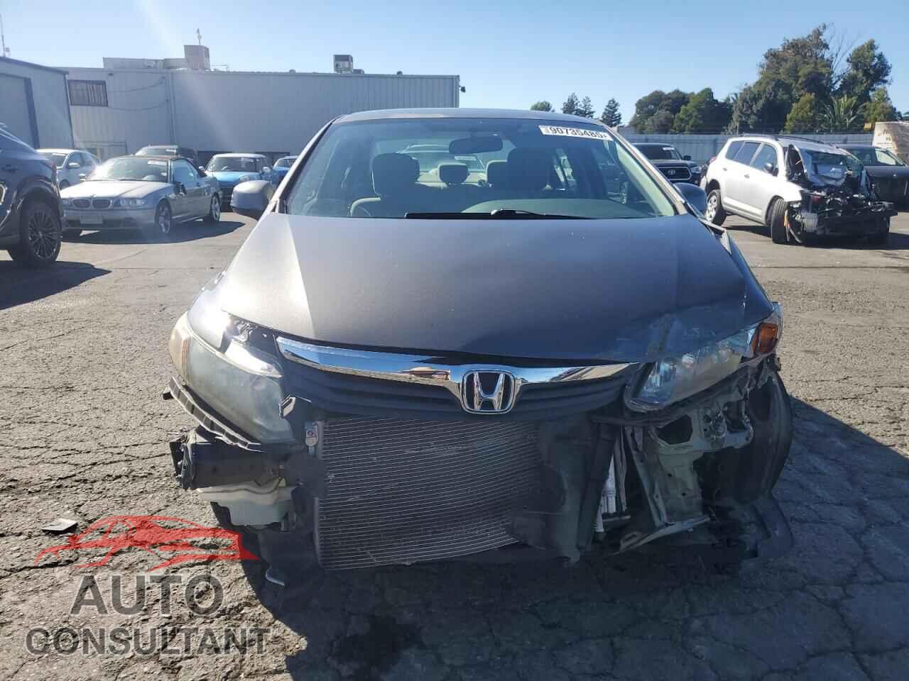 HONDA CIVIC 2012 - 2HGFB2F51CH324739