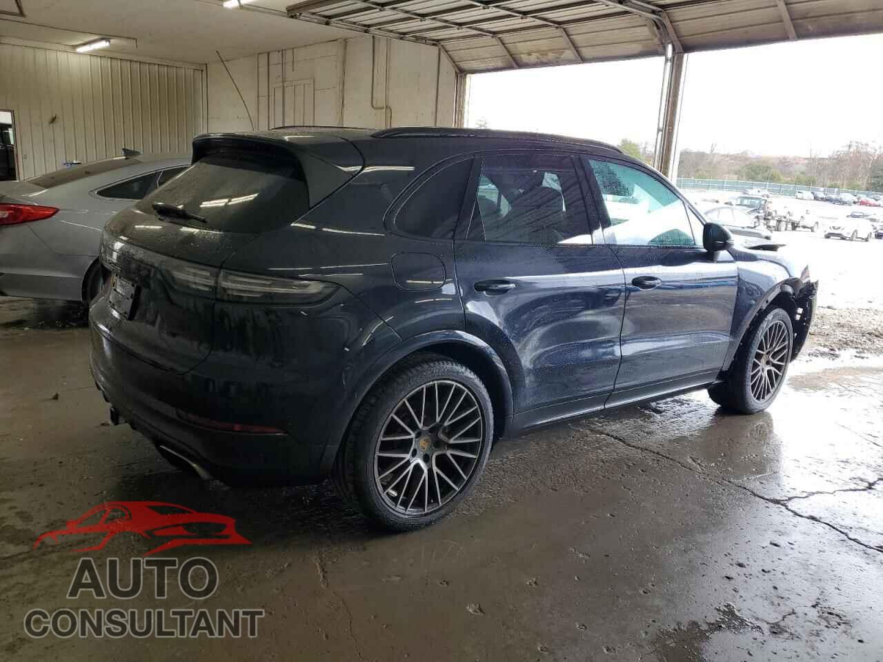 PORSCHE CAYENNE 2019 - WP1AA2AY4KDA13958