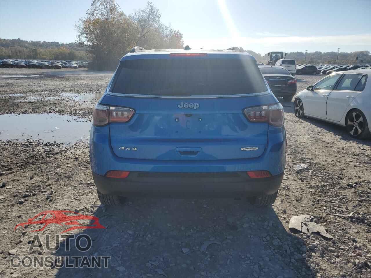 JEEP COMPASS 2018 - 3C4NJDBB5JT314384
