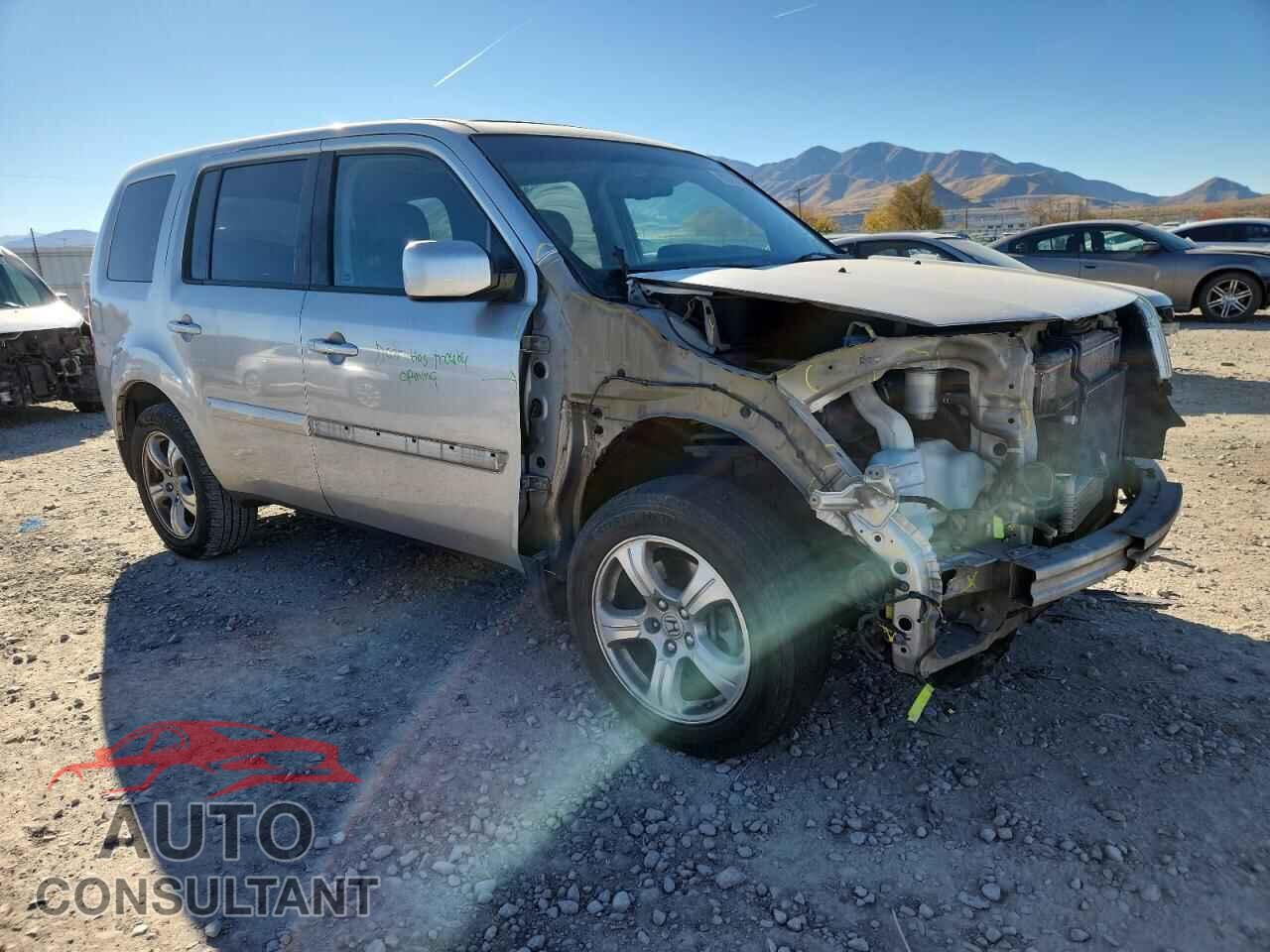 HONDA PILOT 2013 - 5FNYF4H67DB078977