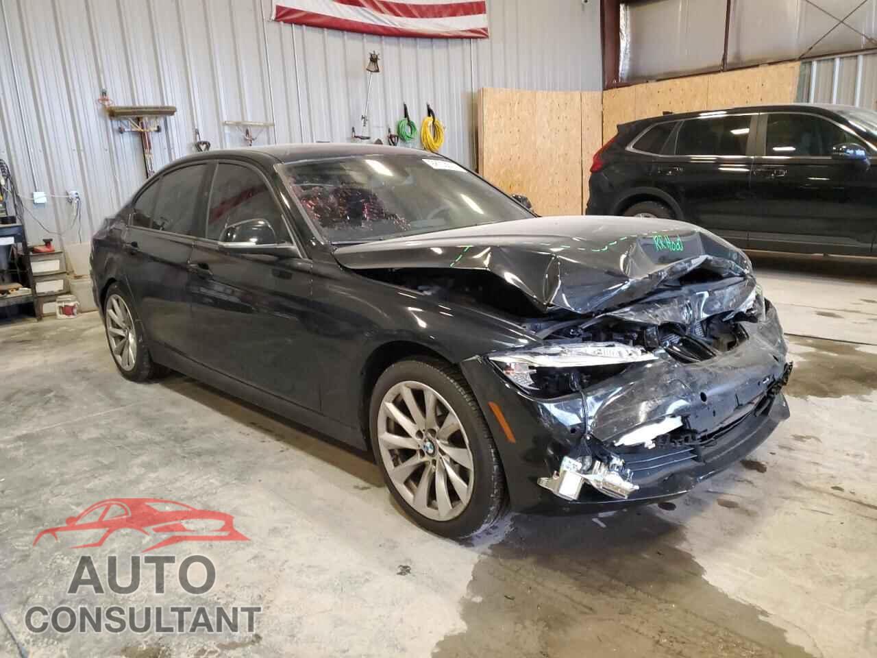 BMW 3 SERIES 2017 - WBA8A3C53HK691949