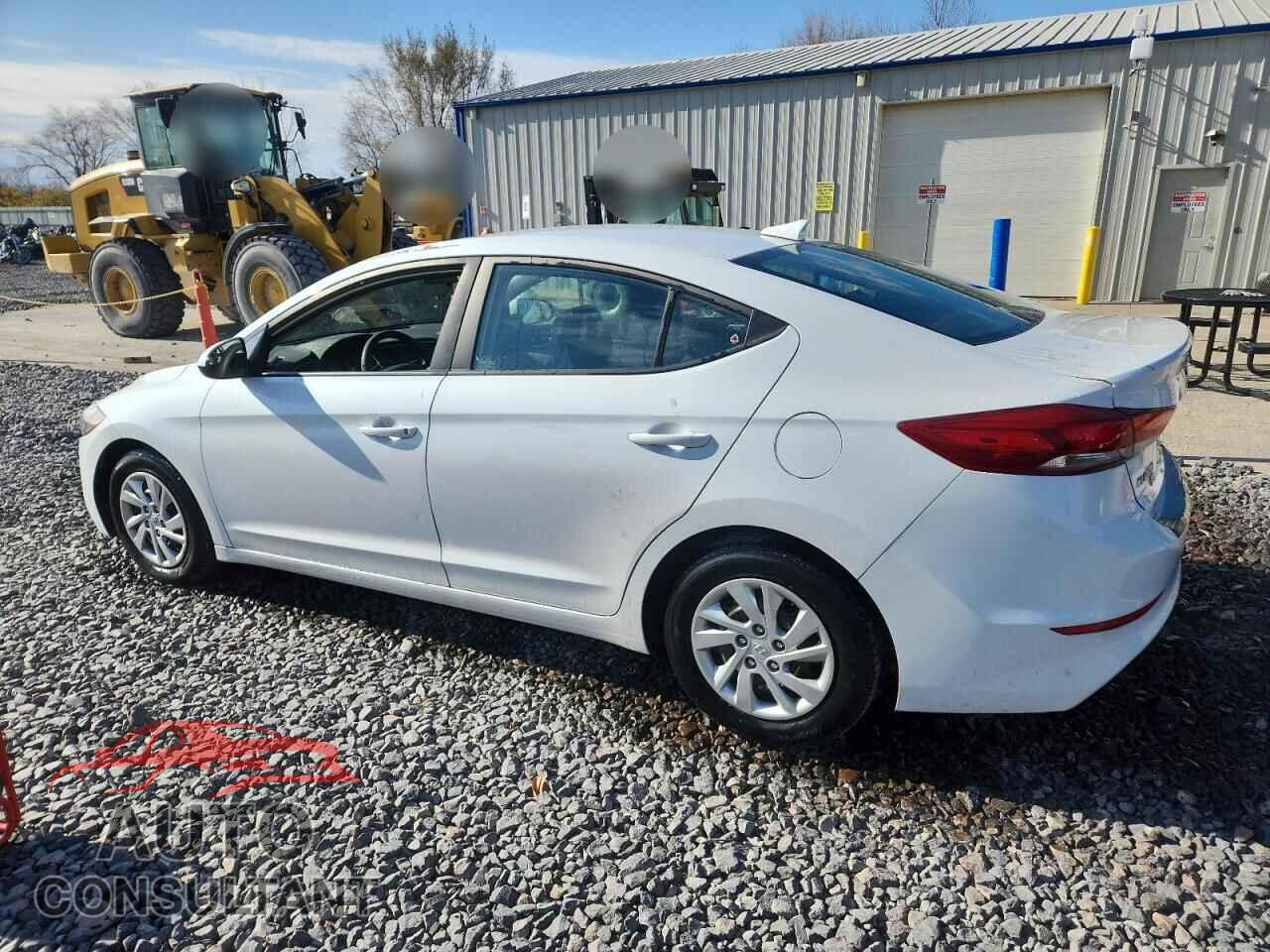 HYUNDAI ELANTRA 2017 - 5NPD74LF0HH200413