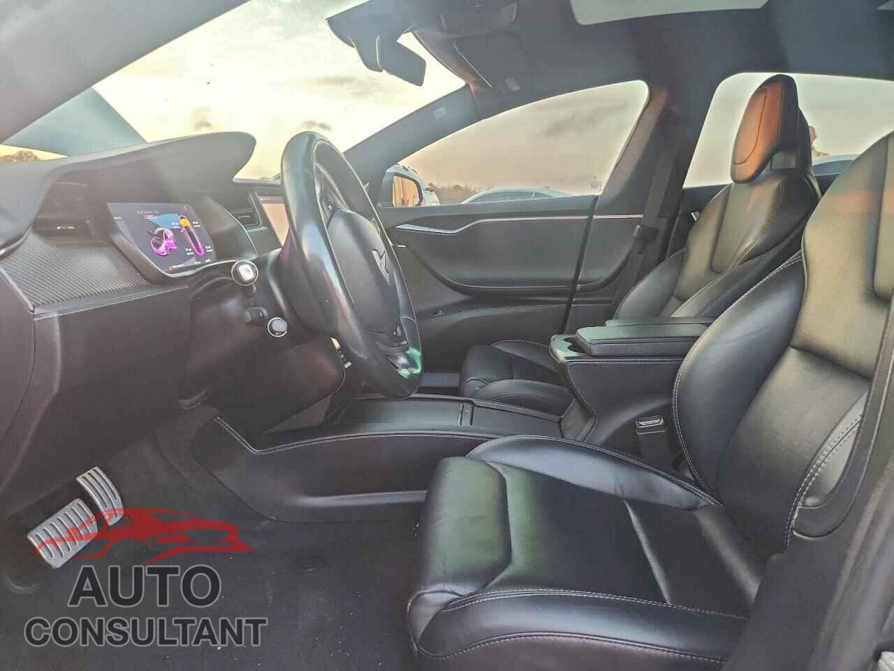 TESLA MODEL S 2018 - 5YJSA1E47JF284172