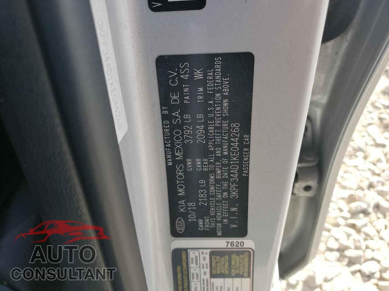 KIA FORTE 2019 - 3KPF34AD1KE044268