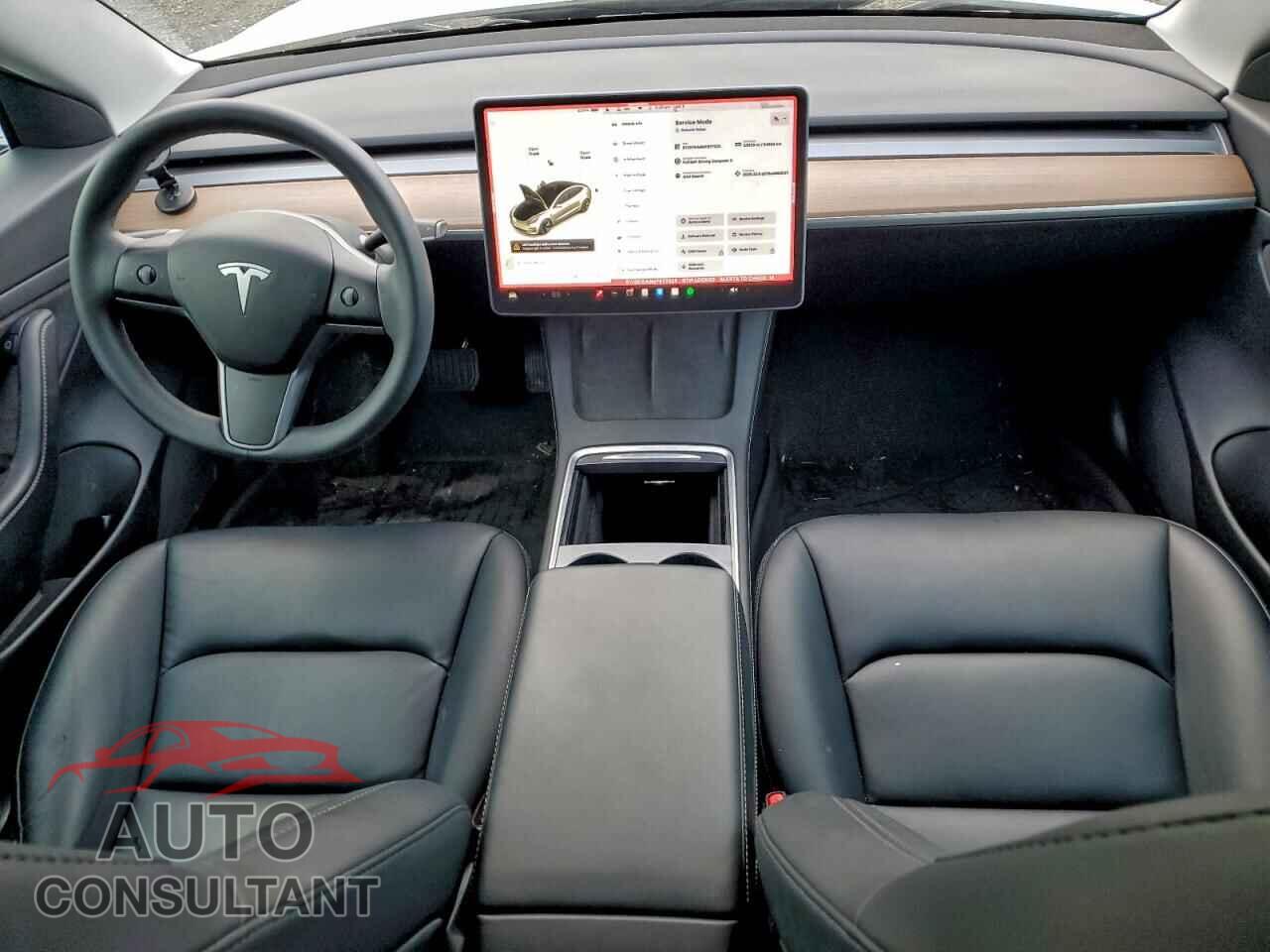 TESLA MODEL 3 2021 - 5YJ3E1EA8MF877025