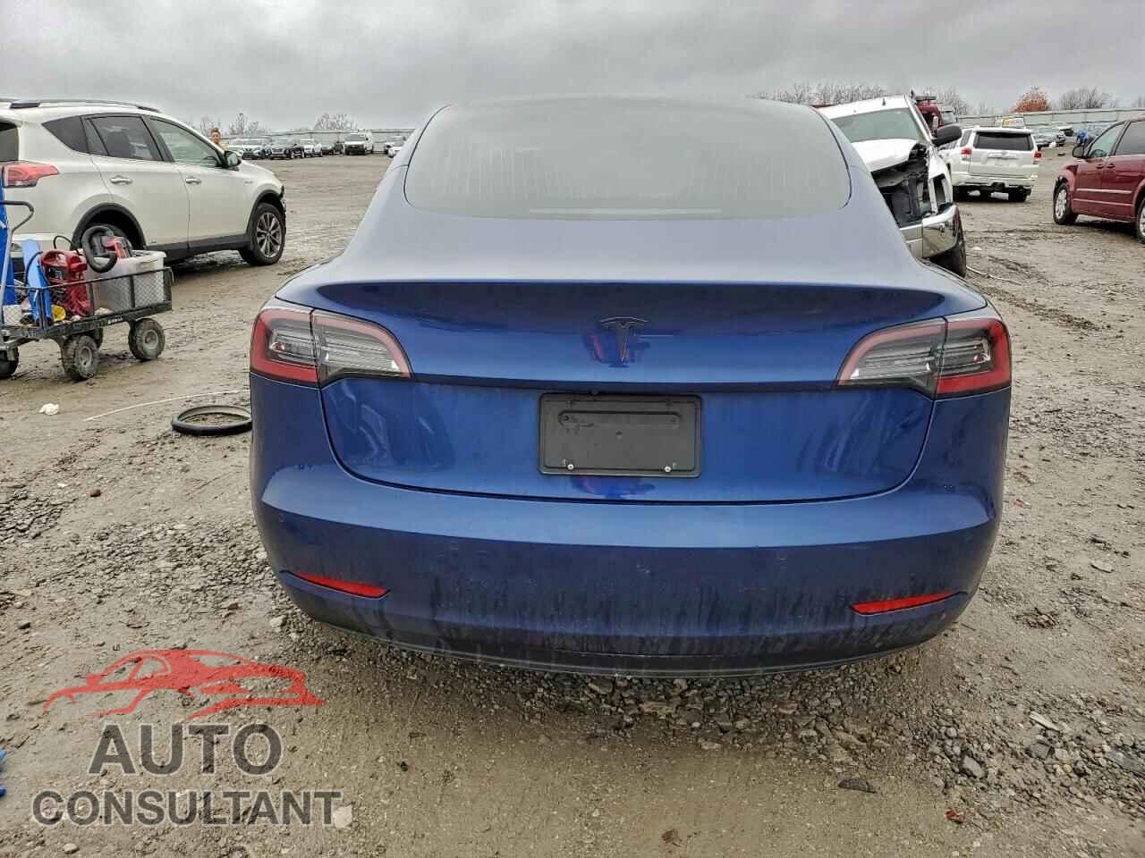 TESLA MODEL 3 2020 - 5YJ3E1EA2LF611854