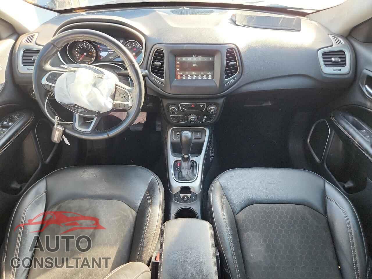 JEEP COMPASS 2020 - 3C4NJCBB7LT133980