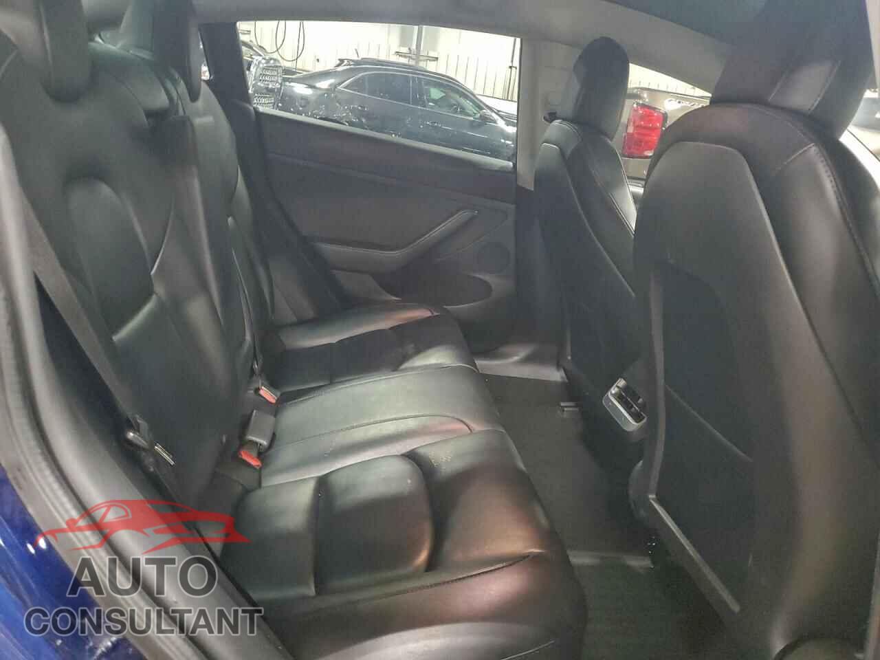 TESLA MODEL 3 2022 - 5YJ3E1EB5NF188473