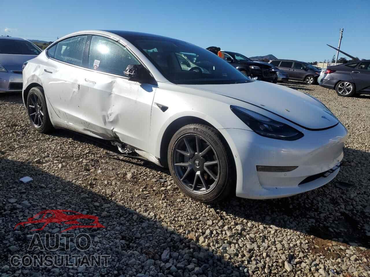 TESLA MODEL 3 2021 - 5YJ3E1EB9MF033407