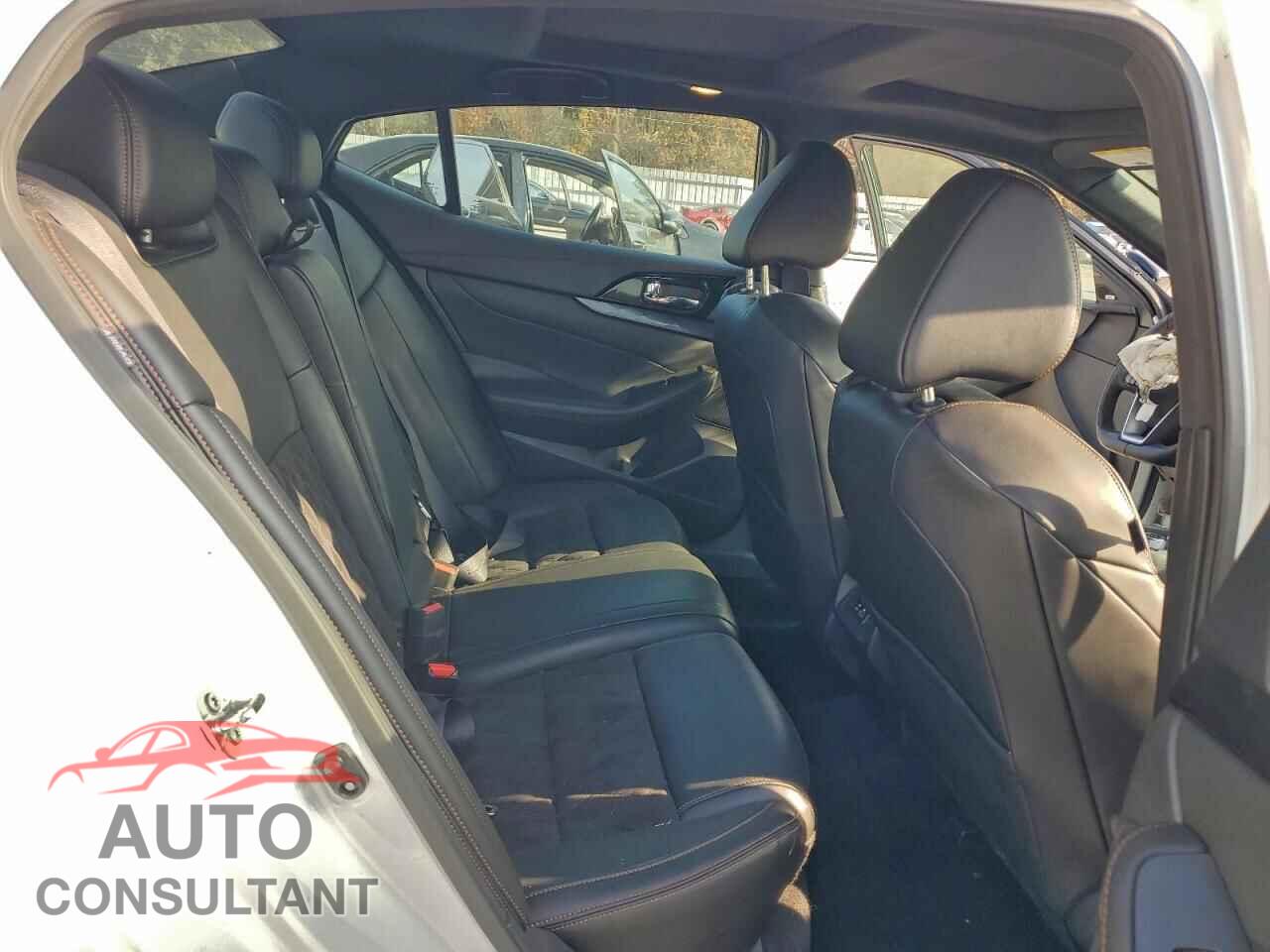 NISSAN MAXIMA 2023 - 1N4AA6EV3PC504260