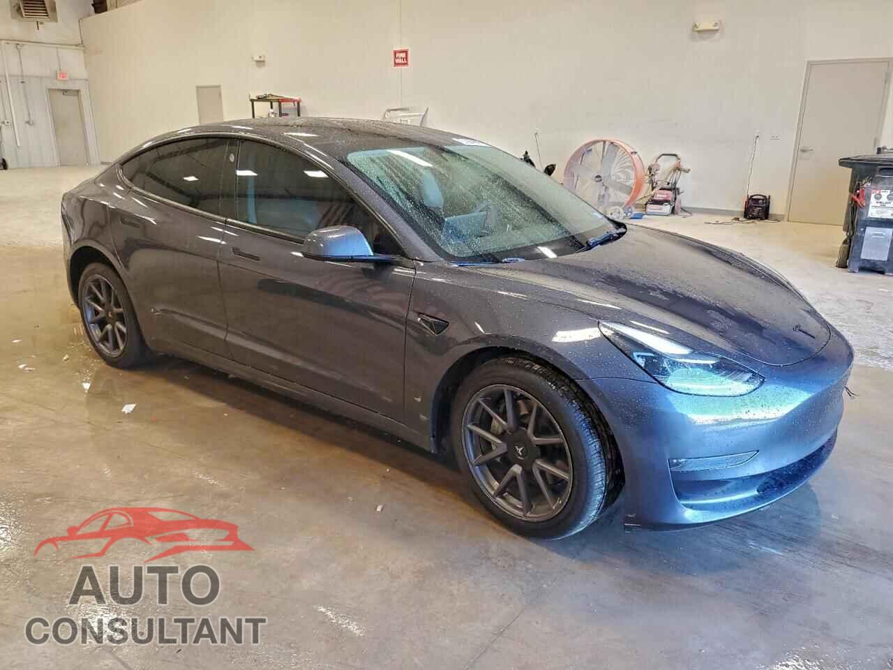 TESLA MODEL 3 2023 - 5YJ3E1EA3PF456673