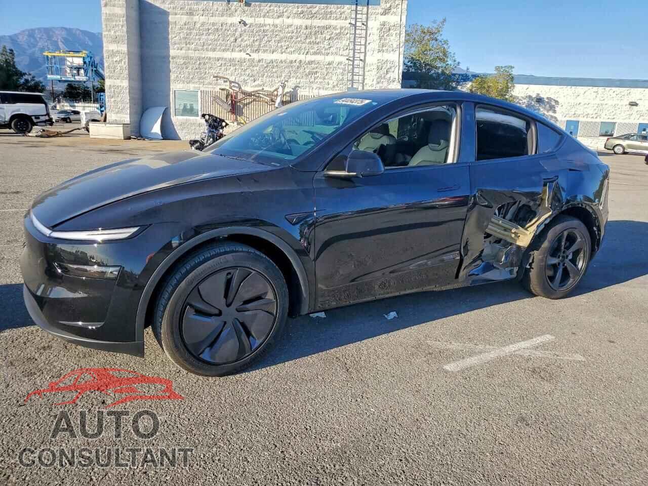 TESLA MODEL Y 2026 - 7SAYGDEDXTF516716