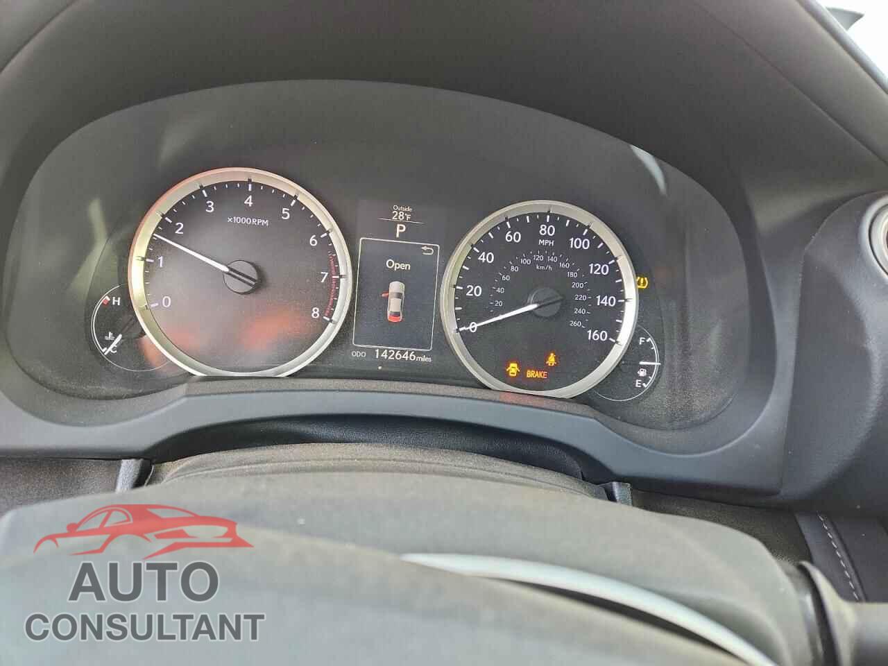 LEXUS IS 2014 - JTHCF1D26E5002387