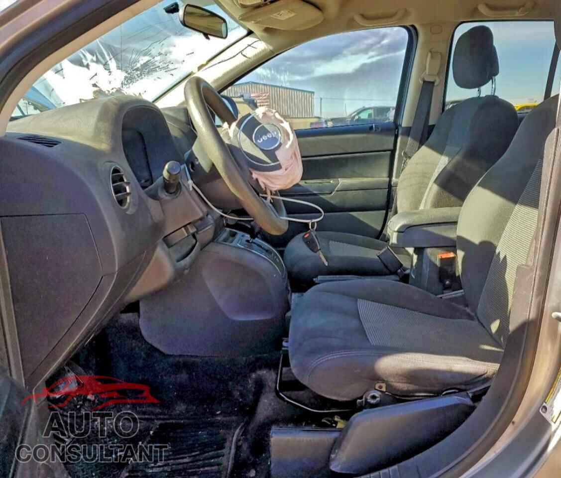 JEEP COMPASS 2015 - 1C4NJCBA7FD249777