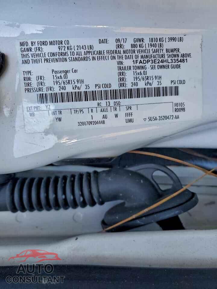 FORD FOCUS 2017 - 1FADP3E24HL335481