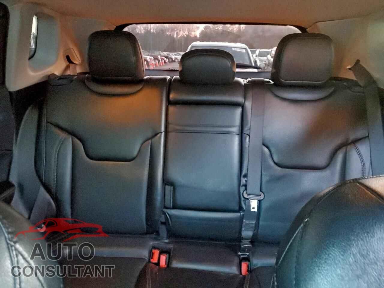 JEEP COMPASS 2020 - 3C4NJDCB6LT135353